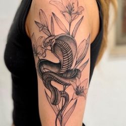 Anchor Rose Tattoo and piercing