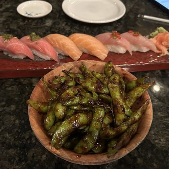 Ichi Umi Sushi - Sweet Chili Edamame Otoko, salmon, hamachi nigiri - Sushi Bars Near Me - Austin, Texas Ichi Umi Sushi - Sweet Chili Edamame Otoko, salmon, hamachi nigiri - Sushi Bars Near Me - Austin, Texas