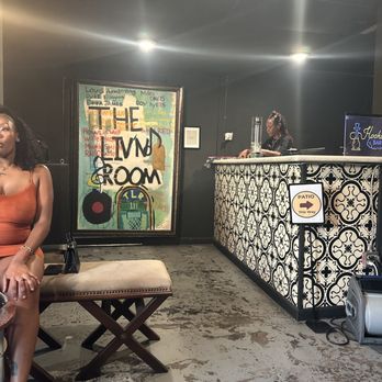 The liv’n Room