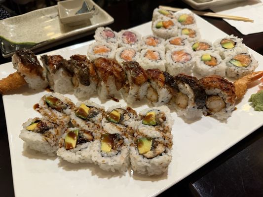 Yamiko Sushi by null