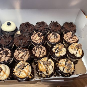 Sweet T's Bakeshop - Cupcakes - Bakeries Near Me - Haddonfield, New Jersey