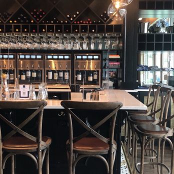Sip Wine Bar - Wine Bars Near Me - Old Saybrook, Connecticut