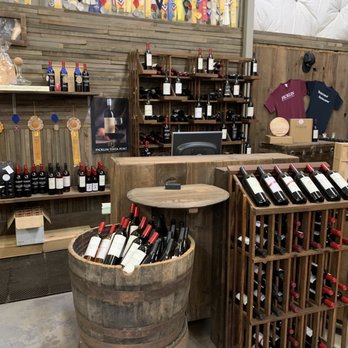 Ficklin Vineyards - Awards and merchandise - Wineries Near Me - Madera, California