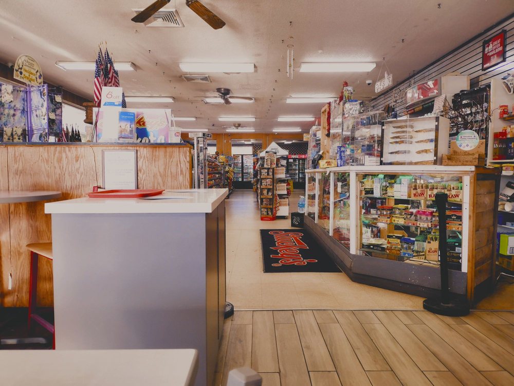 STUCKEY’S OF OLD FORT Updated September 2024 13 Photos 121 Parker