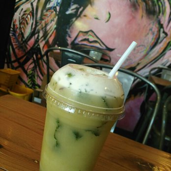 Muncheez - Sugar cane juice with mint and lemon was too sweet so I asked for a cup of ice, VIOLA! Two drinks for the price of one, refreshing :-D - Creperies Near Me - North York, Ontario