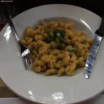 Le Warehouse - Mac and cheese 1/5 - Bars Near Me - Montreal, Quebec Le Warehouse - Mac and cheese 1/5 - Bars Near Me - Montreal, Quebec