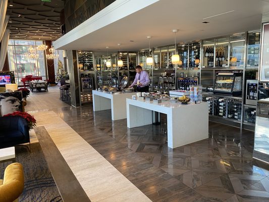 Hilton Norfolk The Main by null