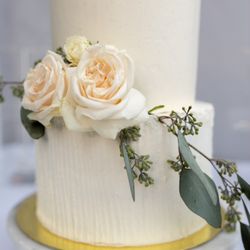 Miss Louise Bakes
