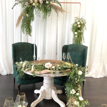 Kenia Z. Florals - Sweet hearts table alllll by kenia - Floral Designers Near Me - Los Angeles, California Kenia Z. Florals - Sweet hearts table alllll by kenia - Floral Designers Near Me - Los Angeles, California