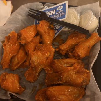 StingRay's Seafood - Buffalo wings - Seafood Near Me - Tybee Island, Georgia