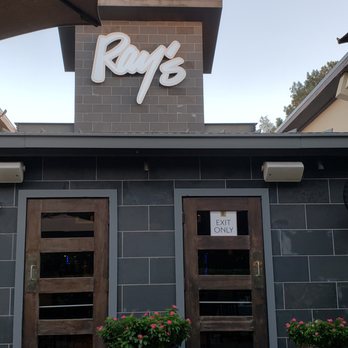 Ray's On the River - Seafood Near Me - Sandy Springs, Georgia