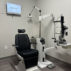 Berkeley Eye Center - Retina West - Physicians exam room