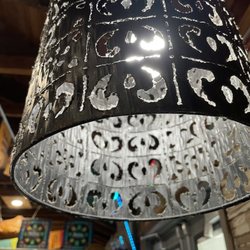 El Patio Mexican Grill - Light above the booth covered In dust while u eat u get to see it all float around
