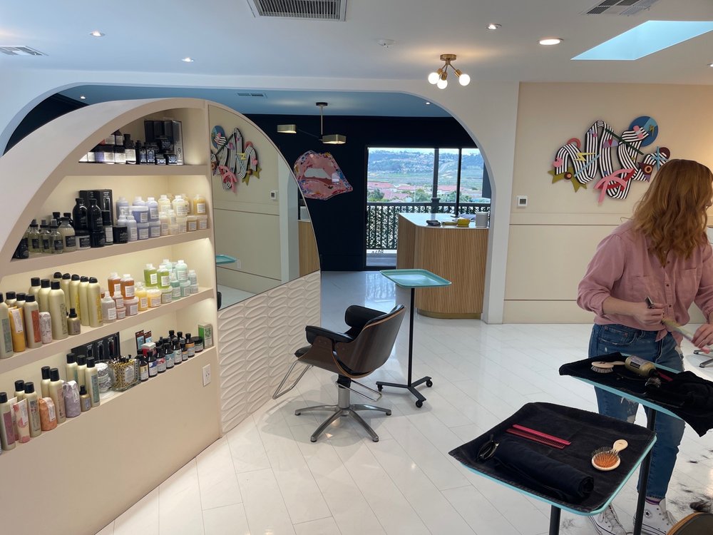 Capsyl Salon