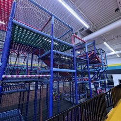 iRise Trampoline & Fun Park