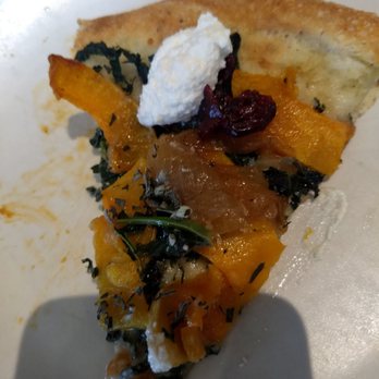 True Food Kitchen - Pizza - Vegetarian Near Me - Naples, Florida