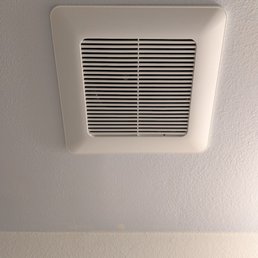 Bathroom exhaust fan