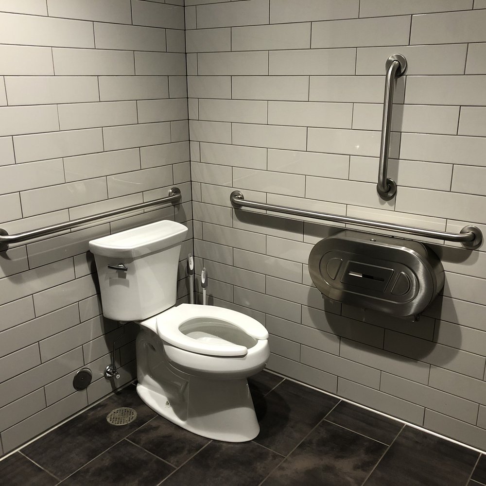 Women's bathroom, very clean Women's bathroom, very clean