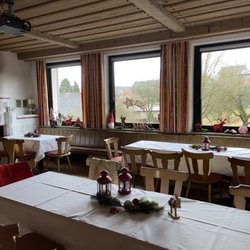 Bayrischer Hof - Dining room.