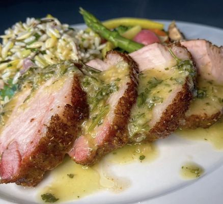 Blue Ribbon BBQ Catering by null