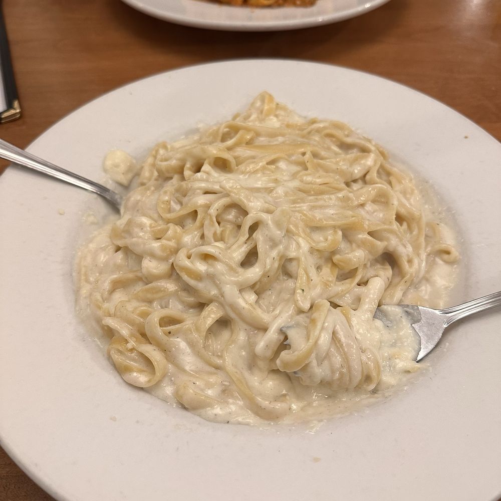 Monica's - Fett Alfredo - Italian Near Me - Coralville, Iowa Monica's - Fett Alfredo - Italian Near Me - Coralville, Iowa