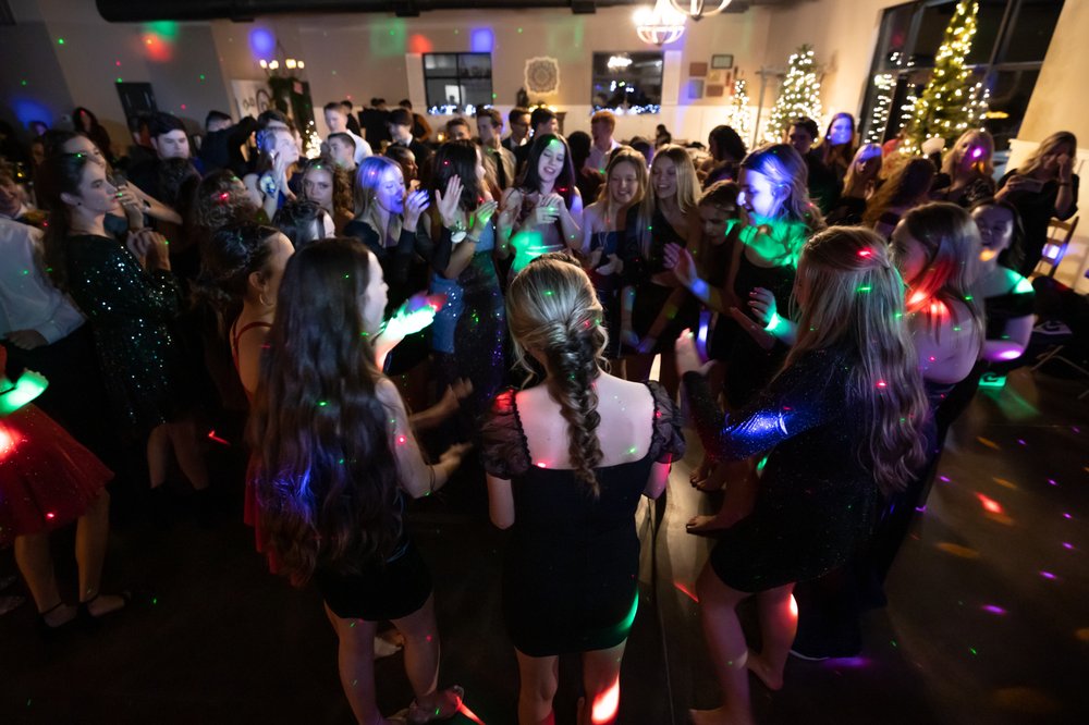 JONQUIL PLACE EVENT CENTER Updated October 2024 33 Photos 100 Cave Thomas Dr, Paducah