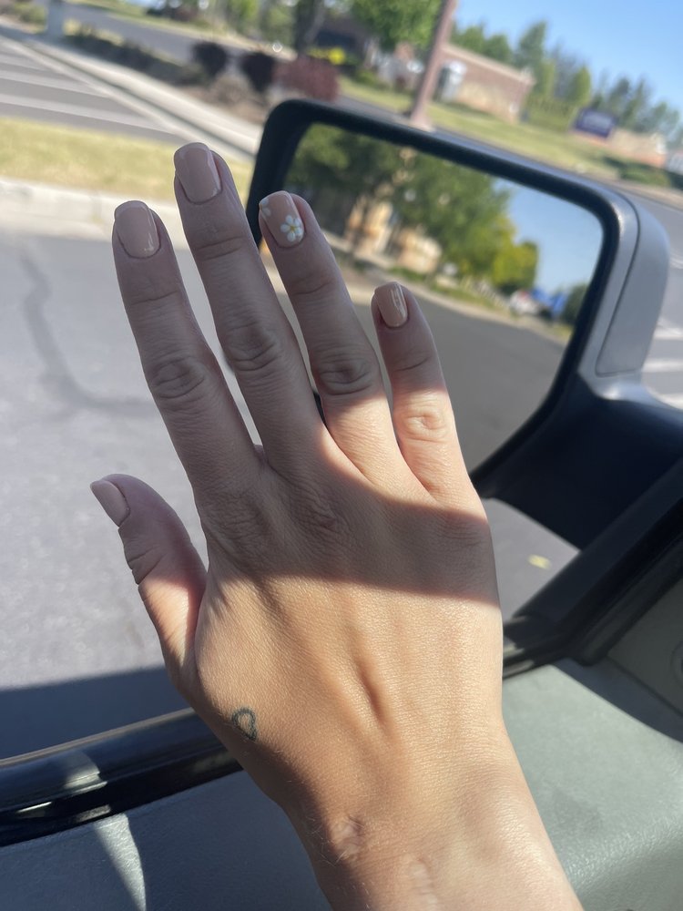 CHI NAILS Updated August 2024 134 Photos & 15 Reviews 920 E