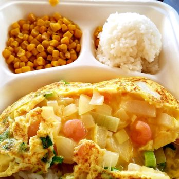 Cupies Maui - Close up of my Shrimp Omelet ($8.50). Had plenty shrimp loaded inside da omelet! Buggah was ono! - Fast Food Near Me - Kahului, Hawaii