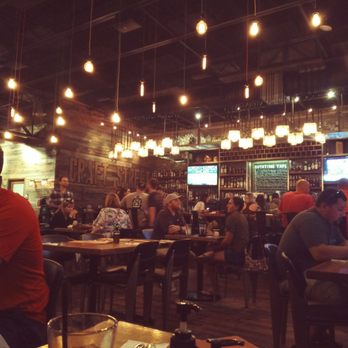 Craft Street Kitchen - New American Near Me - Trinity, Florida