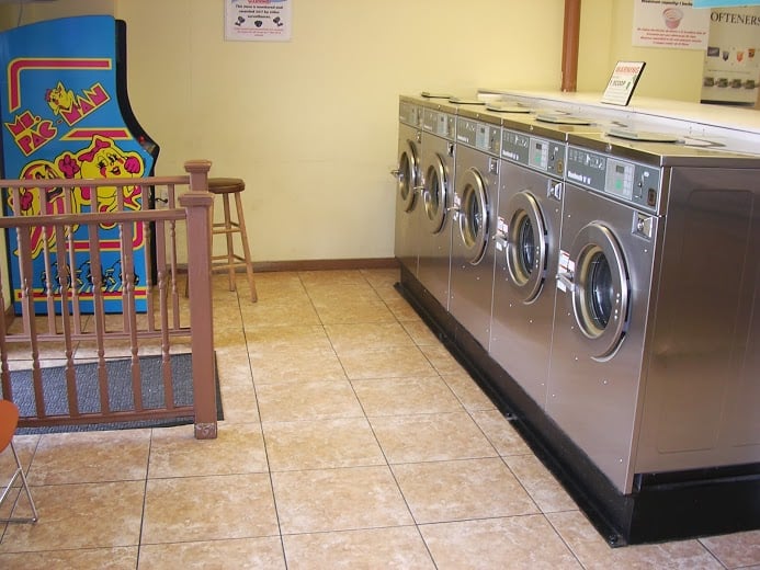 LAUNDROMAT HERE Updated September 2024 1878 Providence Blvd, Deltona, Florida Laundromat