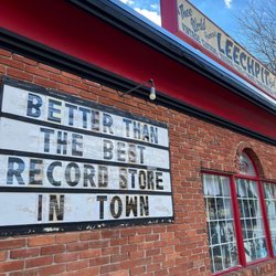 Leechpit Records and Vintage - Better than the best record store in town!