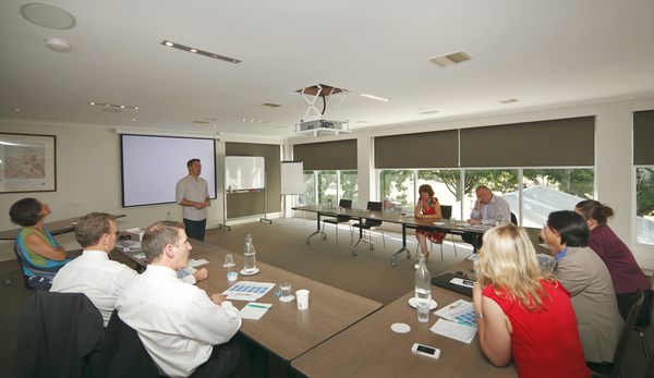 Forrest Hotel and Apartments by null