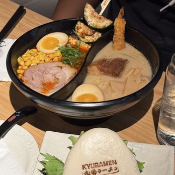 Kyuramen - Ying yang ramen bowl & bao - Ramen Near Me - Henderson, Nevada Kyuramen - Ying yang ramen bowl & bao - Ramen Near Me - Henderson, Nevada