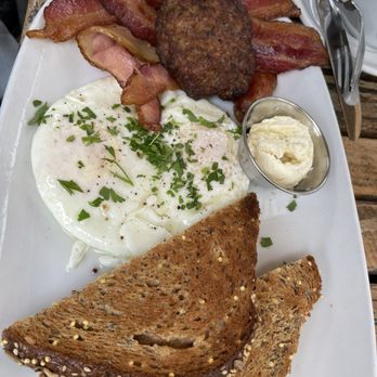 Sapphire - Sapphire brekkie - New American Near Me - Laguna Beach, California Sapphire - Sapphire brekkie - New American Near Me - Laguna Beach, California