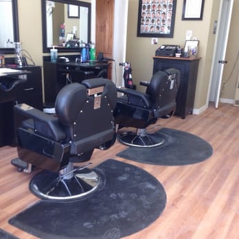 Martin's Barber Shop - Barbers Near Me - Templeton, Massachusetts Martin's Barber Shop - Barbers Near Me - Templeton, Massachusetts