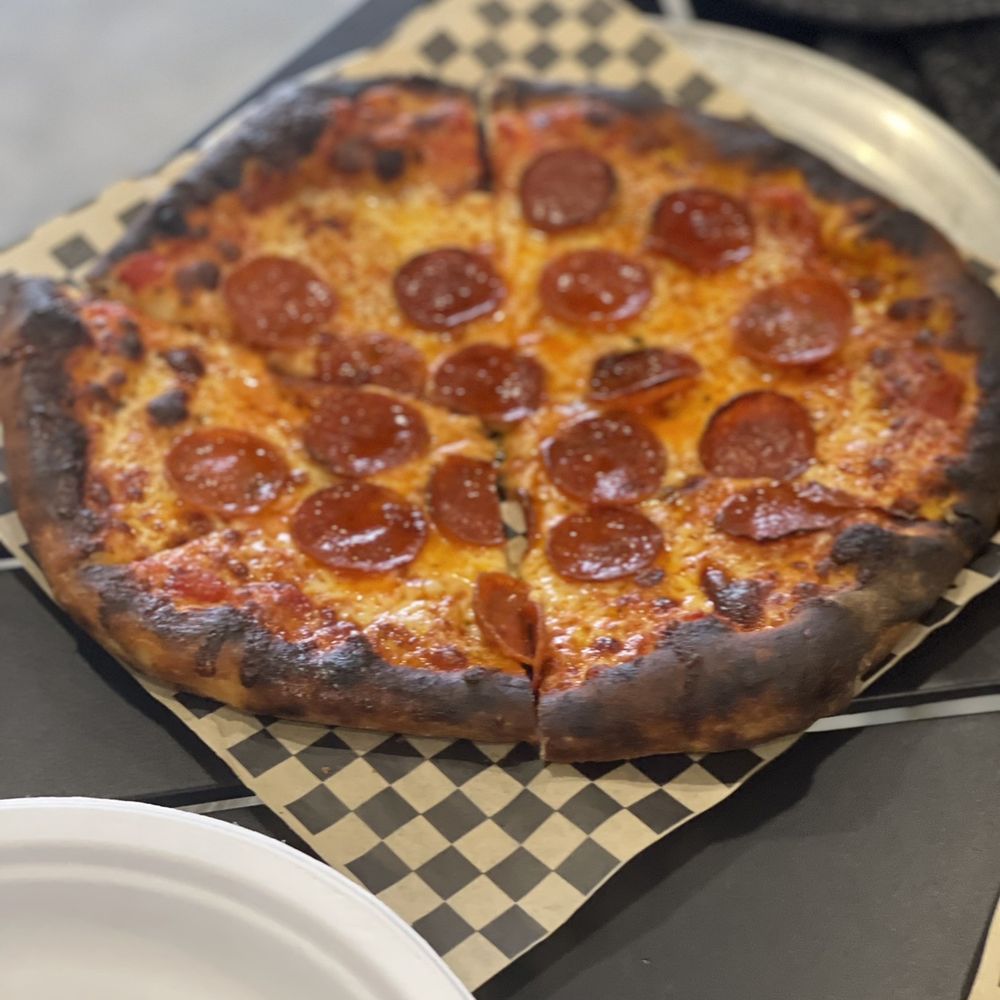 Pepperoni pizza