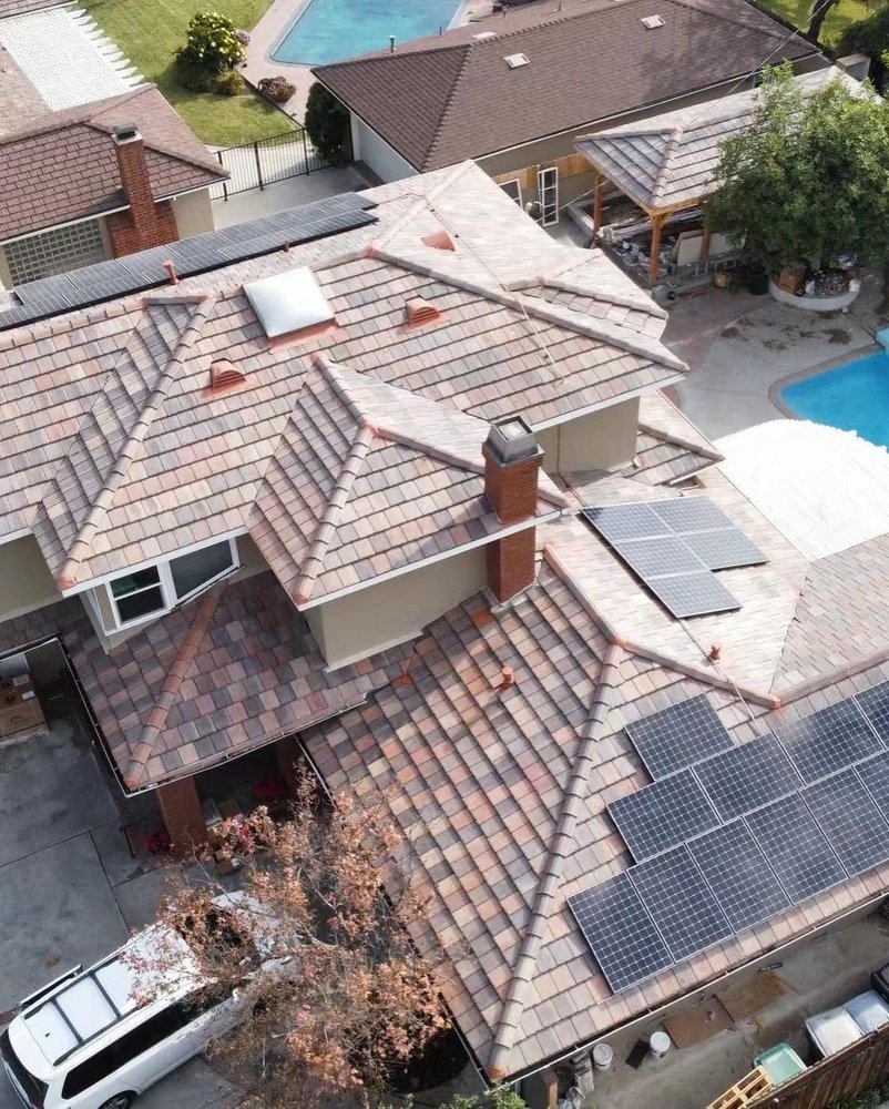 Slide of Shunde Roofing