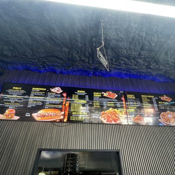 MOJO'S - Updated November 2025 - 10 Photos & 12 Reviews - 711 N