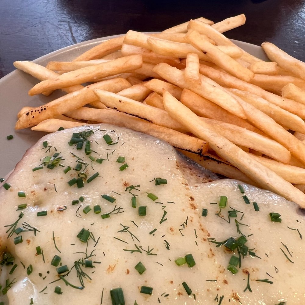 Café Montrose - Croquet monsieur sandwich with fries. - Cafes Near Me - Glendale, California Café Montrose - Croquet monsieur sandwich with fries. - Cafes Near Me - Glendale, California