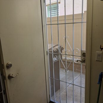 Mobile Screen Repair - Standard security door from inside. - Windows Installation Near Me - Riverside, California Mobile Screen Repair - Standard security door from inside. - Windows Installation Near Me - Riverside, California