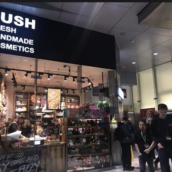 Lush Fresh Handmade Cosmetics - December 2018: Lush Retail Store--Waterloo Station, London UK is staggeringly petite!!!! - Cosmetics & Beauty Supply Near Me - Sacramento, California Lush Fresh Handmade Cosmetics - December 2018: Lush Retail Store--Waterloo Station, London UK is staggeringly petite!!!! - Cosmetics & Beauty Supply Near Me - Sacramento, California