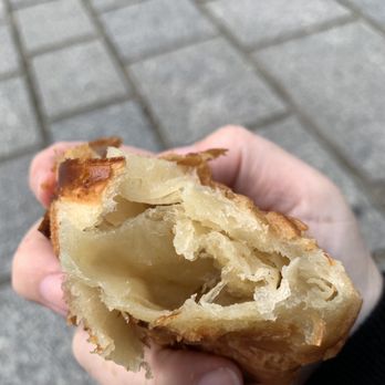 La Maison d'Isabelle - Butter croissant - Bakeries Near Me - Paris, 75 La Maison d'Isabelle - Butter croissant - Bakeries Near Me - Paris, 75