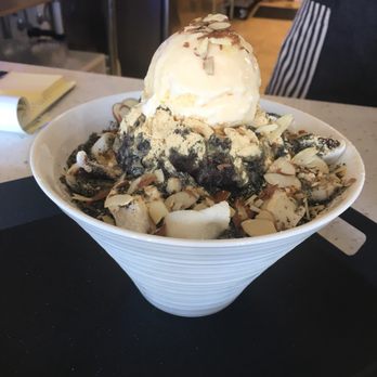 Snowtime - Secret menu item!!!! "Heug im ja" Or black sesame snow, amazing Mochi and golden dust underneath - Coffee & Tea Near Me - Chandler, Arizona Snowtime - Secret menu item!!!! "Heug im ja" Or black sesame snow, amazing Mochi and golden dust underneath - Coffee & Tea Near Me - Chandler, Arizona