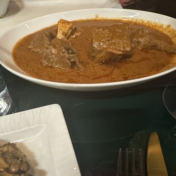 African Lounge - African Near Me - Paris, 75