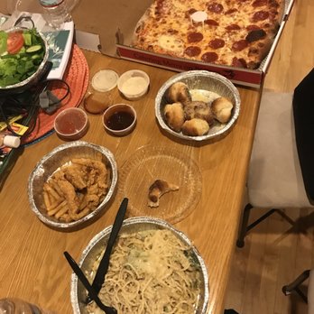 La Befana Pizzeria - Pizza Near Me - Allston, Massachusetts