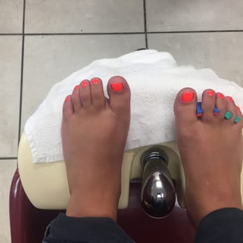 Bling Nails & Spa - Awesomeness they look girl feet for once lol - Nail Salons Near Me - Orange, California