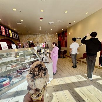 Häagen-Dazs - Juice Bars & Smoothies Near Me - Huntingtion, New York Häagen-Dazs - Juice Bars & Smoothies Near Me - Huntingtion, New York