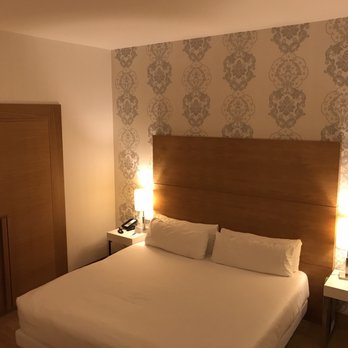 Hotel NH Firenze - Hotels Near Me - Florence, FI