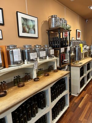 Con' Olio Oils & Vinegars by null