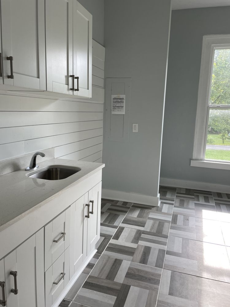 Slide of Handyman Done Right